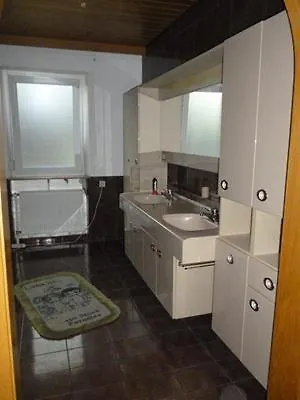 Grosse Mit Vier Schlafzimmern Apartman *