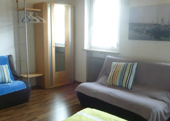 Grosse Mit Vier Schlafzimmern Apartman
